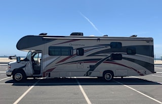 2019 FordThor Motor Coach LF131