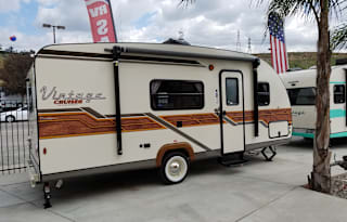 2017 Gulf Stream RV Vintage Cruiser 19RBS