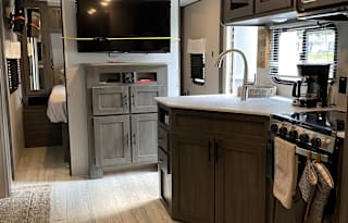 2021 Travel Trailer - Pet Friendly (4Night Min)