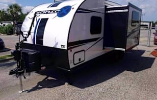Sonic X, ready for boondocking or RV parks!
