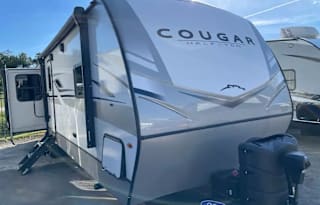 Keystone Cougar Large Enough for Long-Term Stay