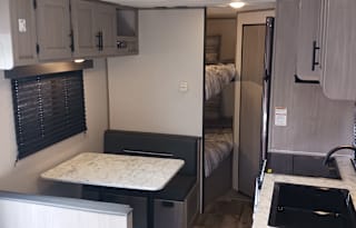 Close to theme parks and many great campgrounds!
