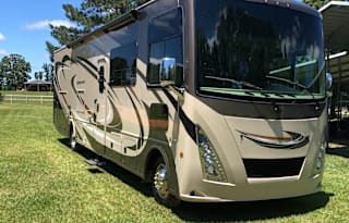 2018 Thor Motor Coach Windsport 34J