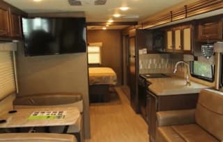 Enjoy Outdoors w/Family & Friends in Luxury!