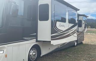 2015 Forest River RV Berkshire XL 40BH