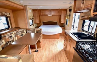 2011 Komfort Trailblazer 249BH