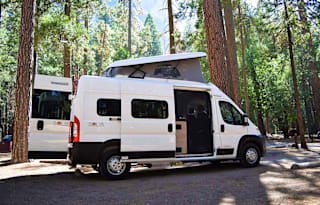 *NEW 2022 Winnebago Solis 59PX - Seats 4, Sleeps 4