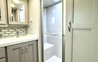 2023 TxRvAdventures 2023 Venetian 1.5 Bath "Suzie"