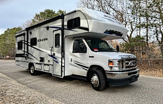 Meet Our 2023 Solera 27DSE Motorhome "MiLLiE"