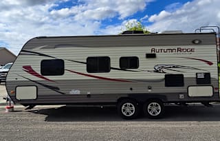 2017 Starcraft - Autumn Ridge 235FB