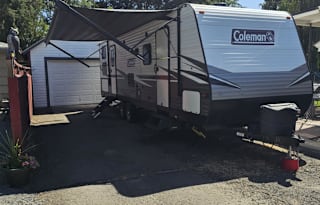 Spacious 2021 Coleman bunkhouse