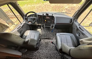 2018 Renegade Valencia 38BB
