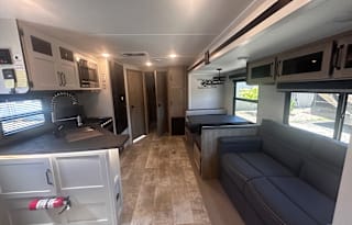 (Unit 23) Puma Trailer w/ bunkhouse, 1.5 baths