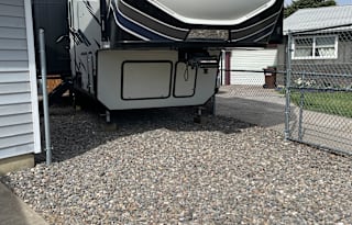 Don and Michelle’s 5th Wheel Rental