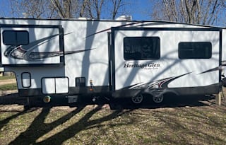 2018 Forest River Wildwood Hyperlyte 29RLSHL