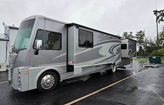 2016 Winnebago Sunova LPA1253