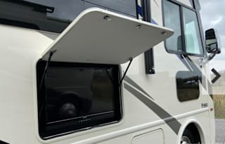 2022 Thor Motor Coach ACE 32.3