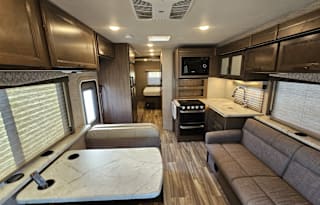 2021 Thor Motor Coach Freedom Elite 30FE