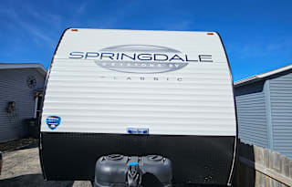 Holly the Springdale Family Bunkhouse