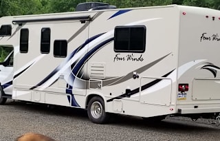 Fully Stocked with all the amenities!