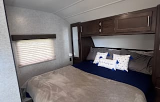 Wandering Trails RV