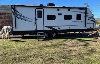 2021 Keystone Passport GT 2400RB Couple's Coach