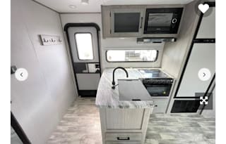 2022 Dutchmen RV Kodiak Ultra-Lite 296BHSL
