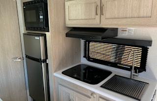 Perfect for boondocking or an RV park