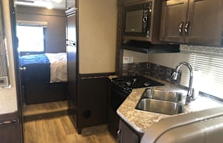 2017 Thor Motor Coach Freedom Elite 29FE