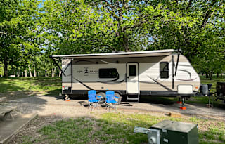 ROOMY-BUNKHOUSE-1/2 TON TOWABLE