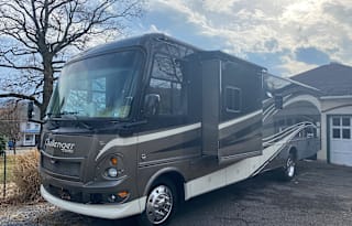2010 Damon Challenger 371