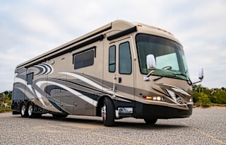 2015 Entegra Coach Anthem [Delivery ONLY]