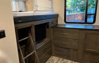 2018 Forest River Heritage Glen 30 ft