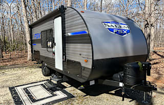 Luxury On The Go. - No Cleaning Fees