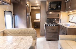 2019 Thor Motor Coach Chateau 30D