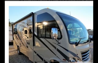 2018 Thor Motor Coach Axis 24.1
