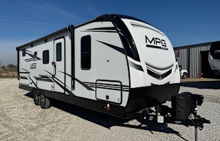 2022 Cruiser MPG Bunkhouse