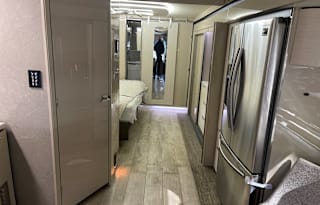 Luxury Class Contemporary RV,