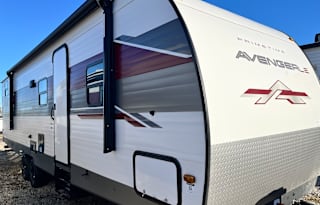 Brand new 2025 Prime Time Avenger 28 QBSLE.
