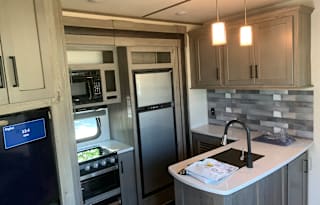 2021 Keystone RV Carbon 357