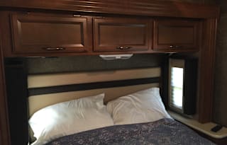 2014 Thor Motor Coach ACE 30 1