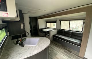 2024 Family Friendly Dutchmen RV Colorado