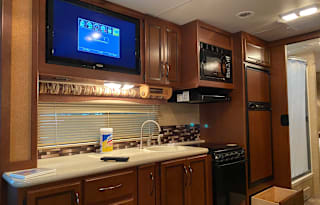 2014 Thor Motor Coach ACE Ruko TV free internet