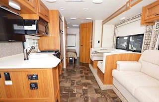 Rent Class A Motorhome for Lake Erie Campgrounds