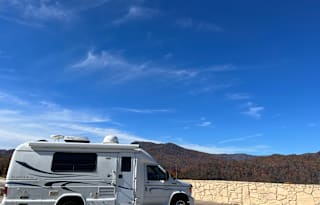 2002 Coach House Platinum 232XL FS