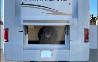 2011 Thor Hurricane No Special License Required!