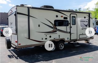 2016 Forest River RV Rockwood Roo 233S