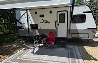 "Dayton" Happy Glamper Mini