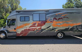 Gulf Stream SuperNova Super C Turbo Diesel 33ft