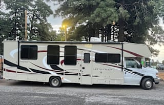 2020 Coachmen RV Leprechaun 317SA
